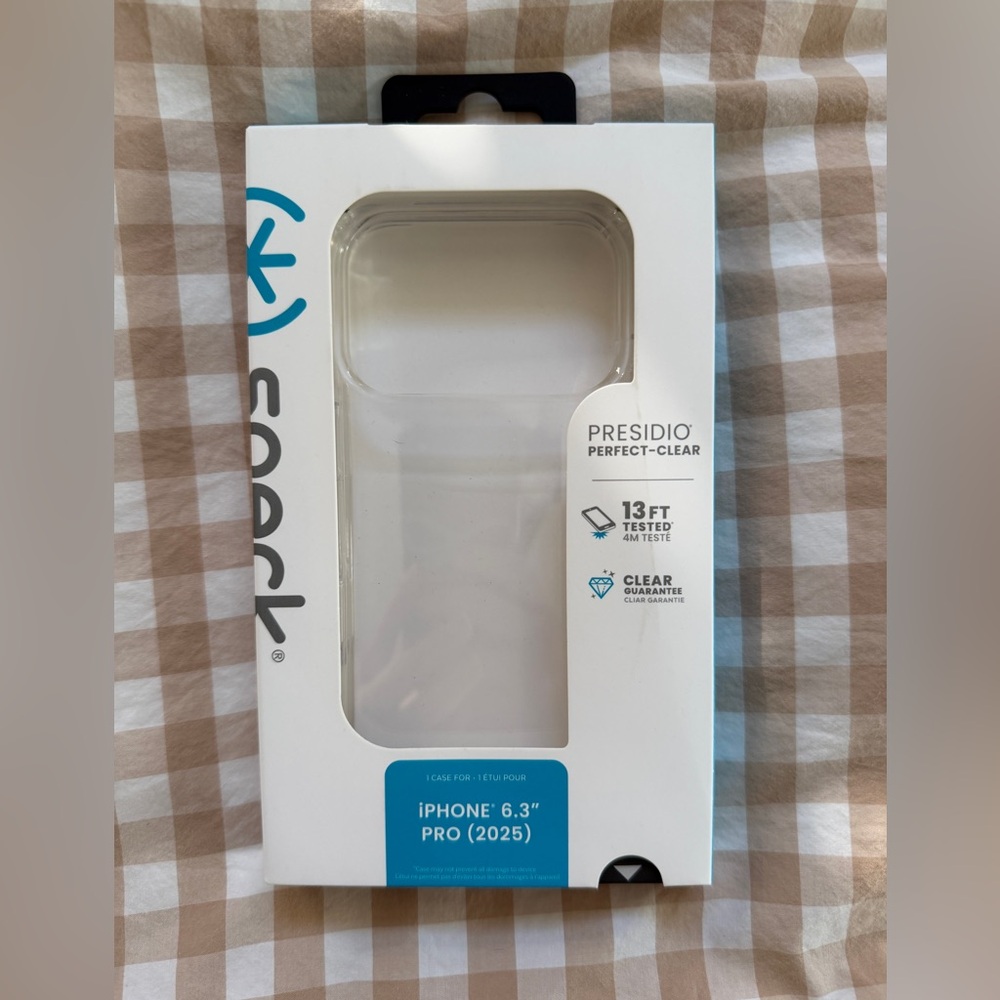 Speck Presidio Perfect-Clear Case for iPhone 6.3" Pro